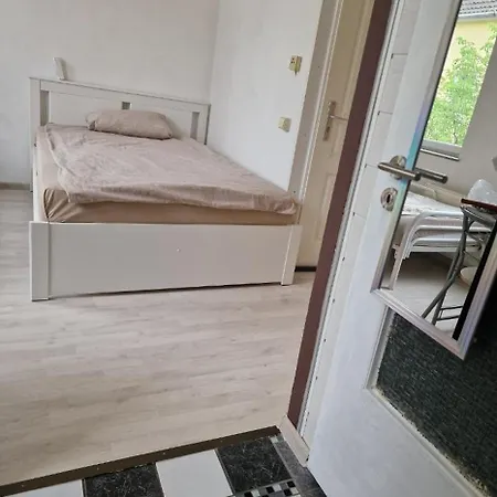 Dachgeschoss Hof Appartement *